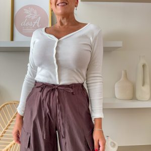 CAMISETA BOTÓN BLANCA