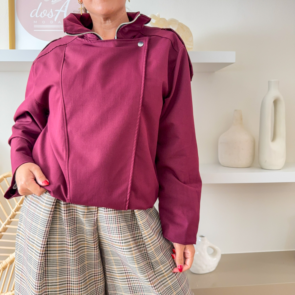 CHAQUETA OVER VINO